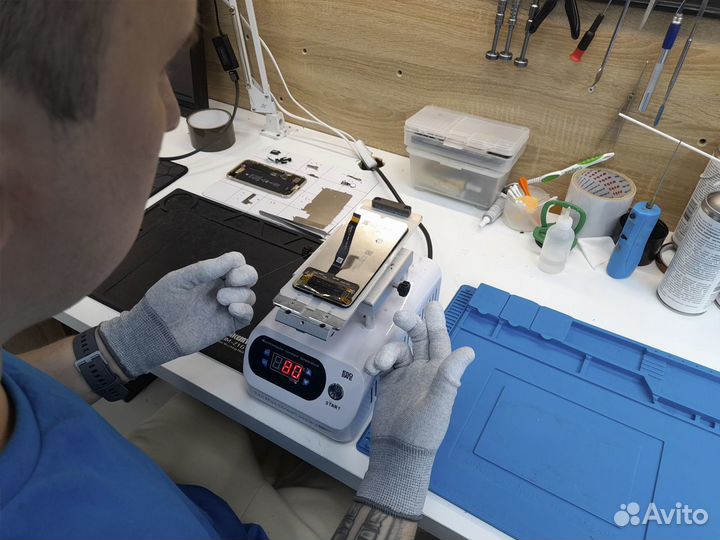 Замена стекла дисплейного модуля Honor и Huawei