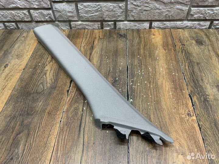 Hyundai Genesis G80 Обшивка стойки лобового стекла