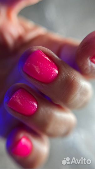 Модель на маникюр