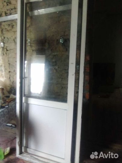 Дверь пластиковая балконная