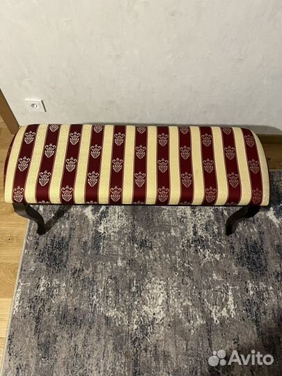 Банкетка в прихожую