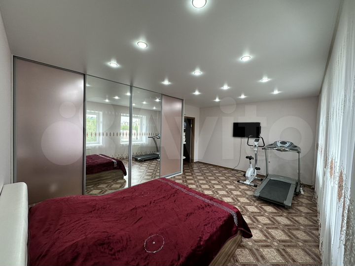 3-к. квартира, 102,9 м², 4/7 эт.