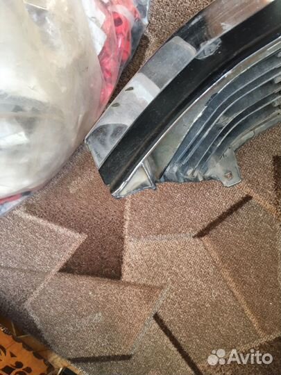 Решетка радиатора TLC 100