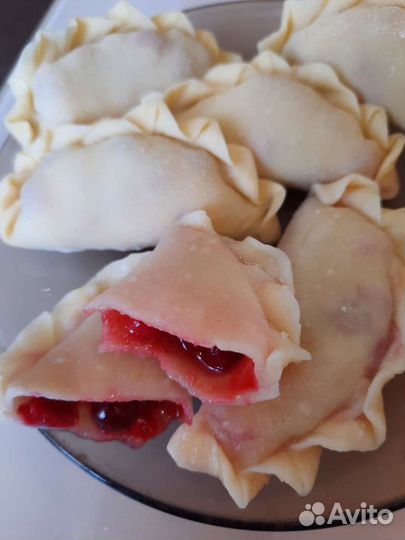 Пельмени домашние,вареники