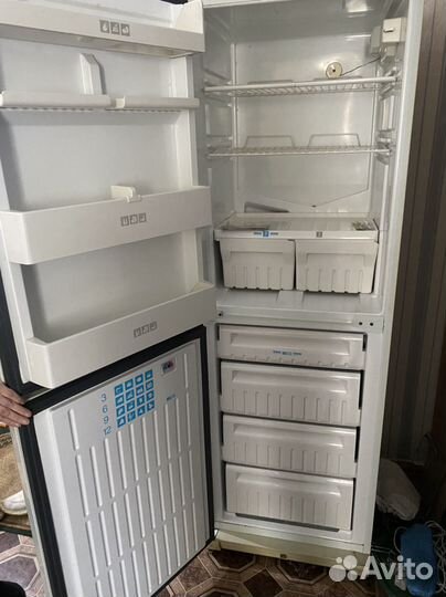 Холодильник стинол