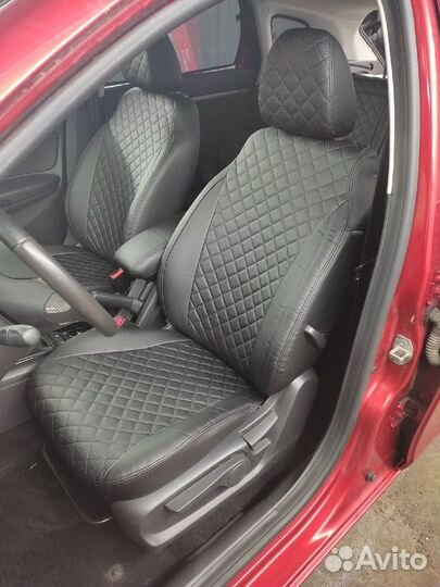 Авточехлы из экокожи на vesta LADA ромбом