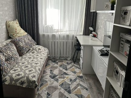 2-к. квартира, 42 м², 1/5 эт.