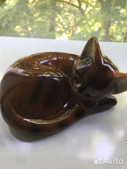 Фигурки кошек