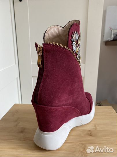 Ботильоны новые