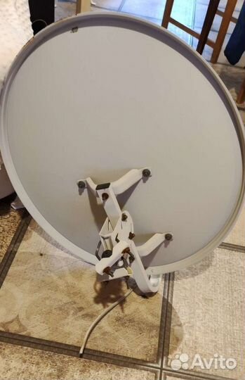 Антенна спутниковая