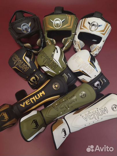 Боксерские перчатки venum Loma Grant Rival Title C