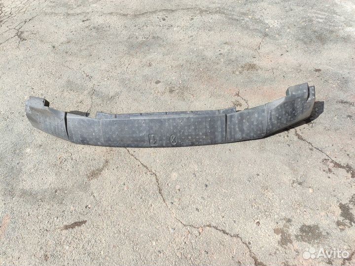 Наполнитель переднего бампера, абсорбер Lexus 570