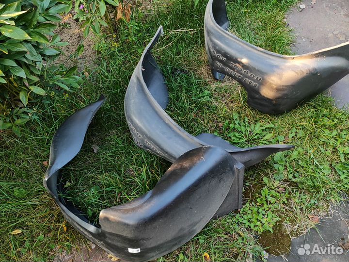 Подкрылки ваз 2115