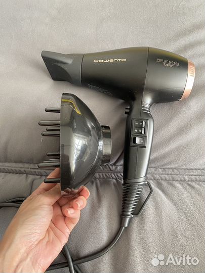 Фен Rowenta с доп. насадкой