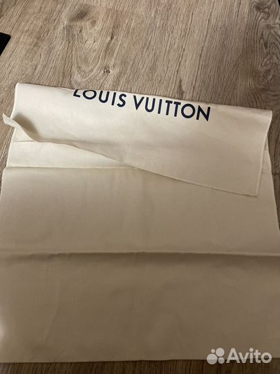 Пыльник Louis vuitton