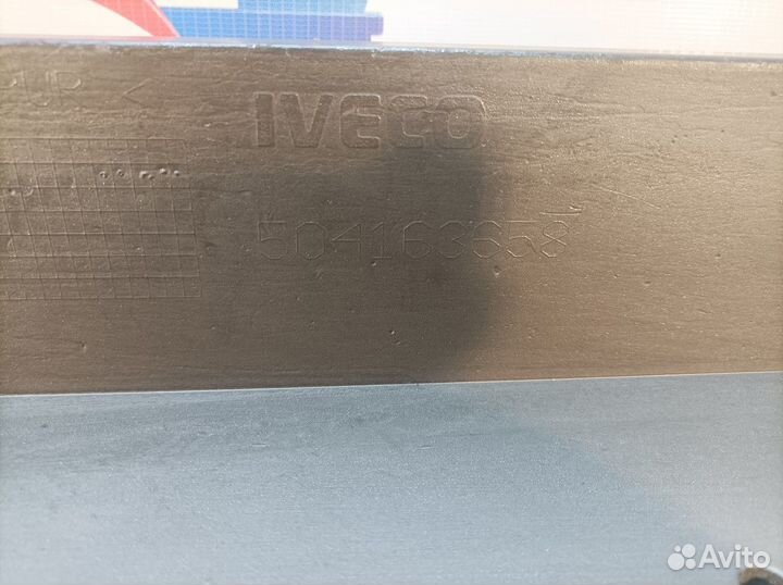 Накладка спальника Iveco Stralis