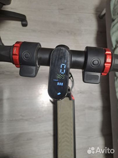 Электросамокат kugoo бу