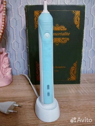 Зубная щетка oral b pro 700