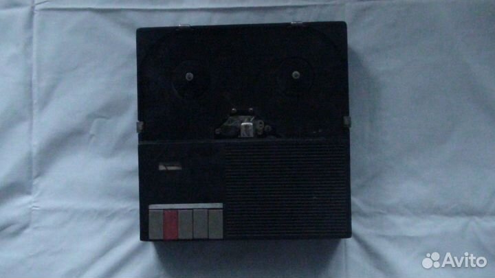 Катушечный магнитофон Комета 206