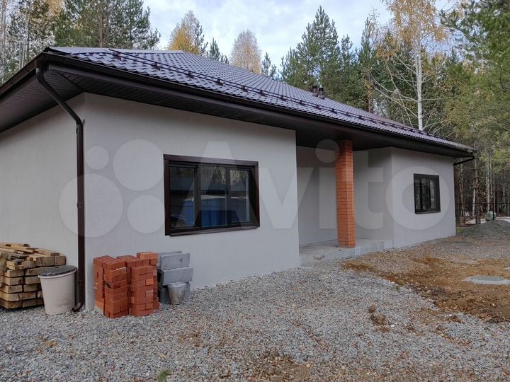 Дом 200 м² на участке 11 сот.