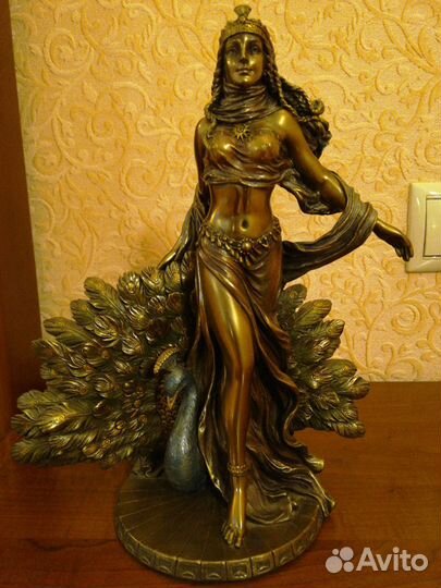 Статуэтка Богиня Семейного счастья Гера