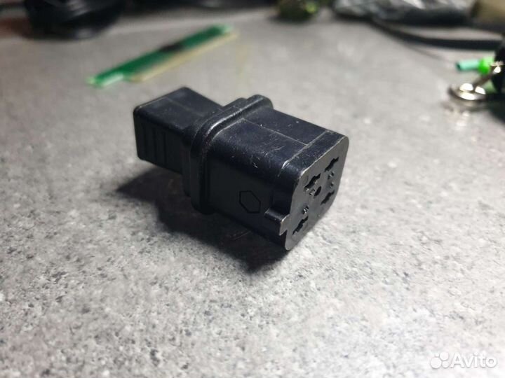 Сетевой штекер для техники времён СССР