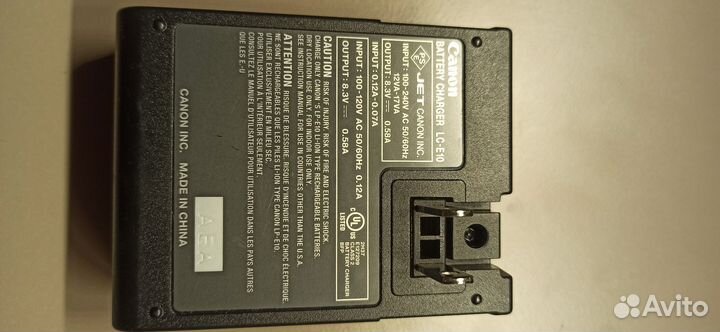 Зарядное устройство LC-E10 для фотоаппарата canon