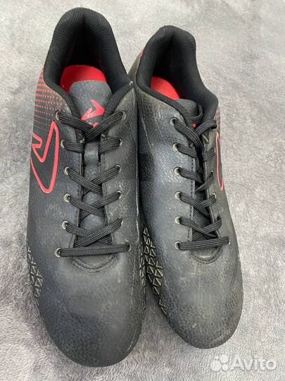 Футбольные бутсы демикс