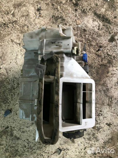 Радиатор, моторчик печки mazda xedos 6