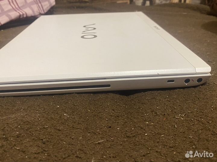 Sony vaio-i5 ssd fullHD SVS15