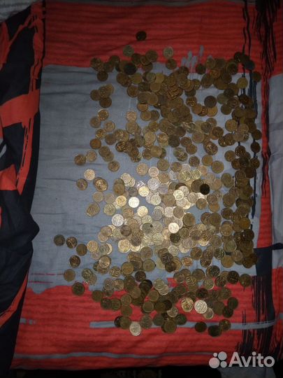 Продам монеты на лом