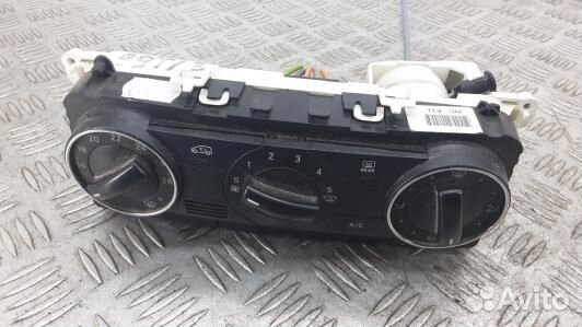 Блок управления печки и климат-контроля mercedes b