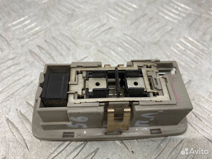 Б/У Плафон салона(обшивка салона, фонарь