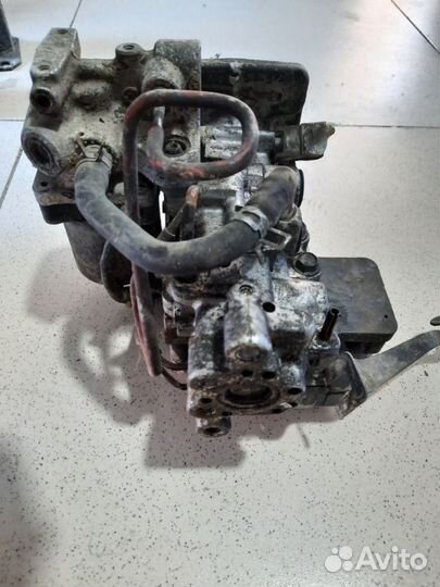 Блок abs передний Тoyota Land Cruiser 200 2012+