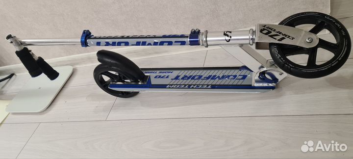 Самокат и скейт