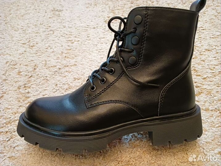 Ботинки женские