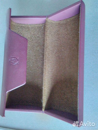 Футляр для очков