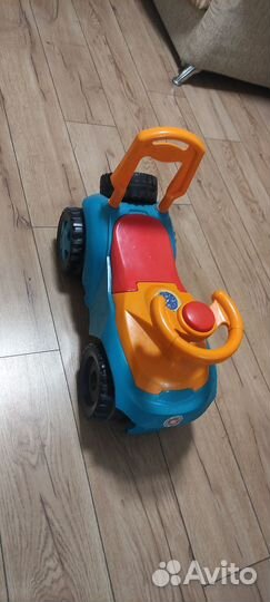 Машина каталка толокар