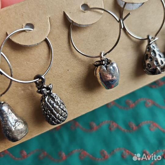 Подвески на бокал металлические 