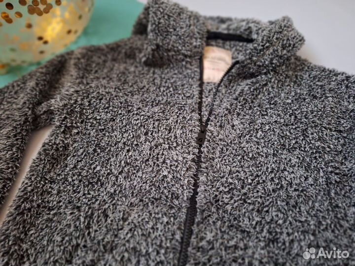 Кофта на молнии для девочки 146-152
