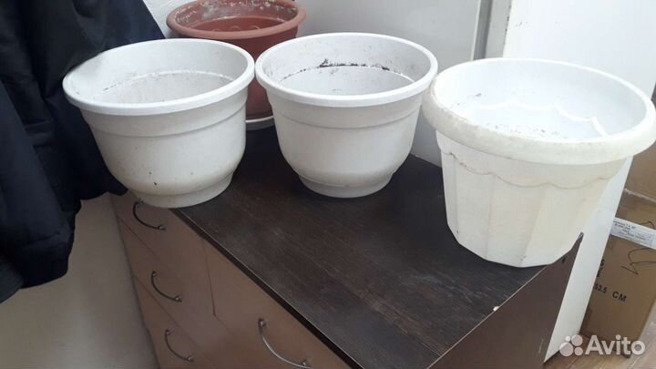 Горшки для цветов