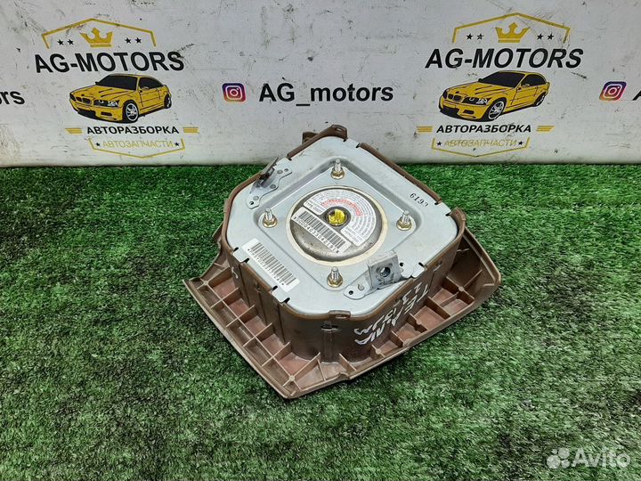 Подушка безопасности в руль Nissan Teana J31