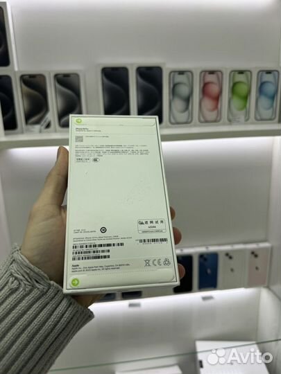 iPhone 15 Pro, 128 ГБ