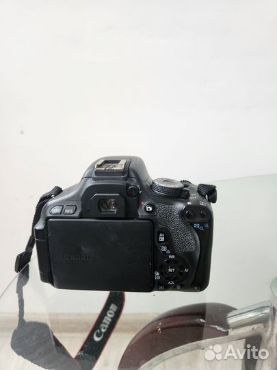 Зеркальный фотоаппарат canon eos 600d