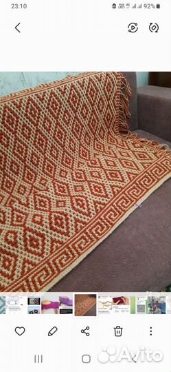 Пледы и покрывало