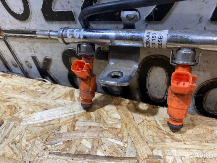 Топливная рампа Ford Mondeo 3 2002