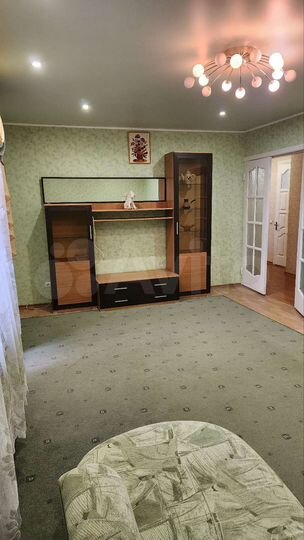 2-к. квартира, 65 м², 8/10 эт.