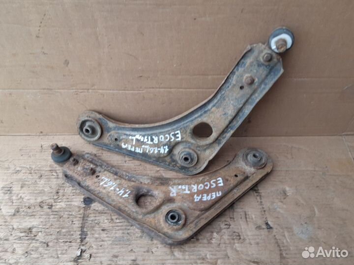 Рычаг передний Форд Эскорт