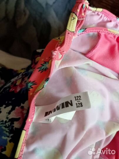 Купальник на девочку 128 новый