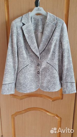 Пиджак женский